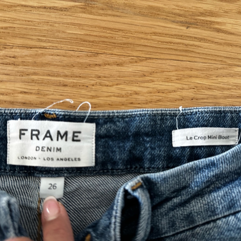 Frame jeans size 26 - Picture 3 of 4